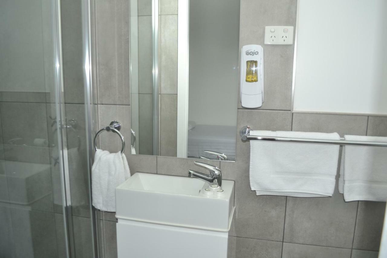 Garden Hotel Dubbo Dış mekan fotoğraf